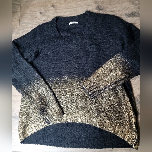[]bar iii] • [black and gold ombré sweater - Picture 1 of 2